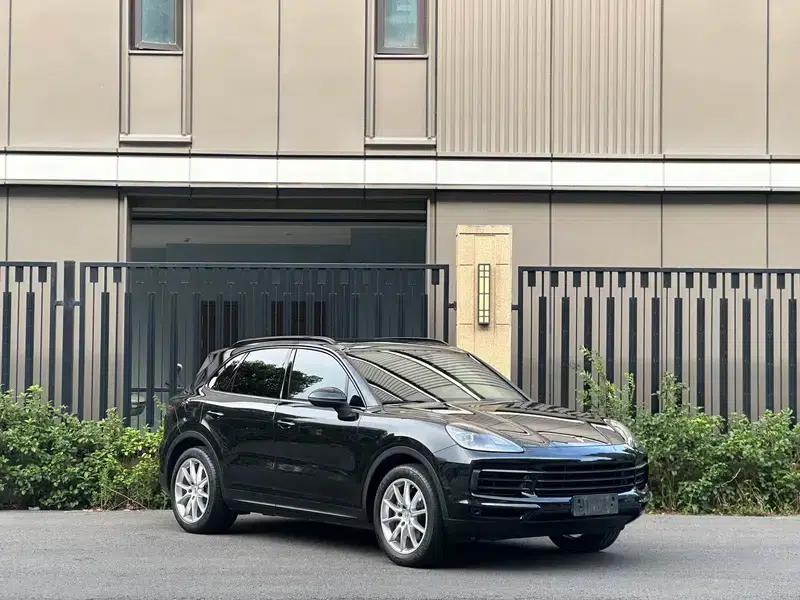 Cayenne 2019 Cayenne 3.0T — миниатюра 2