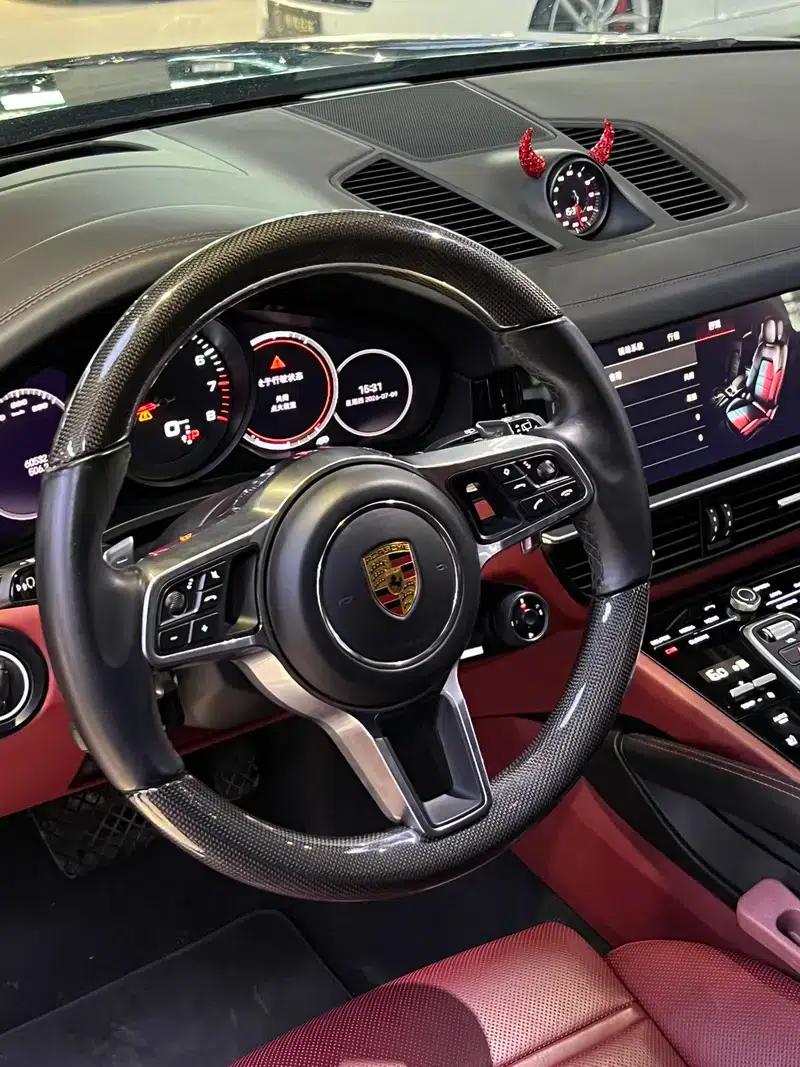2022 Cayenne 3.0T Platinum Edition — миниатюра 14