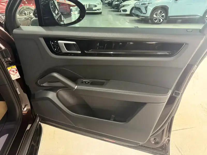 Cayenne 2018 Cayenne 3.0T — миниатюра 16