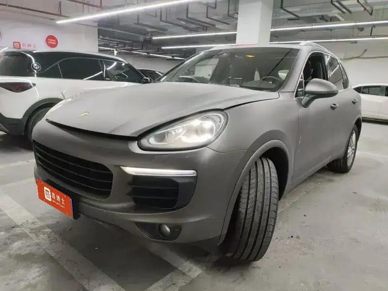 Cayenne 2016 Cayenne Platinum Edition 3.0T — миниатюра 1