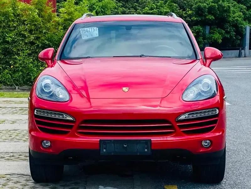 Cayenne 2014 Cayenne Platinum Edition 3.0T — миниатюра 2