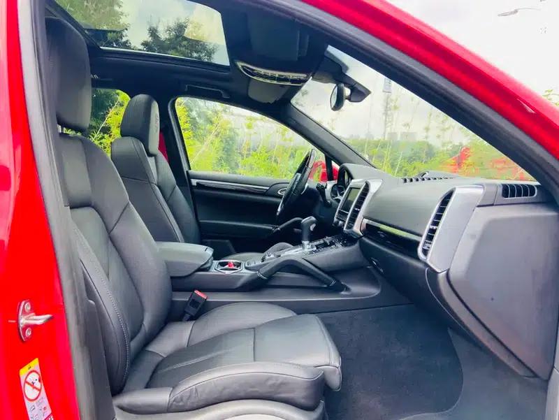 Cayenne 2014 Cayenne Platinum Edition 3.0T — миниатюра 15