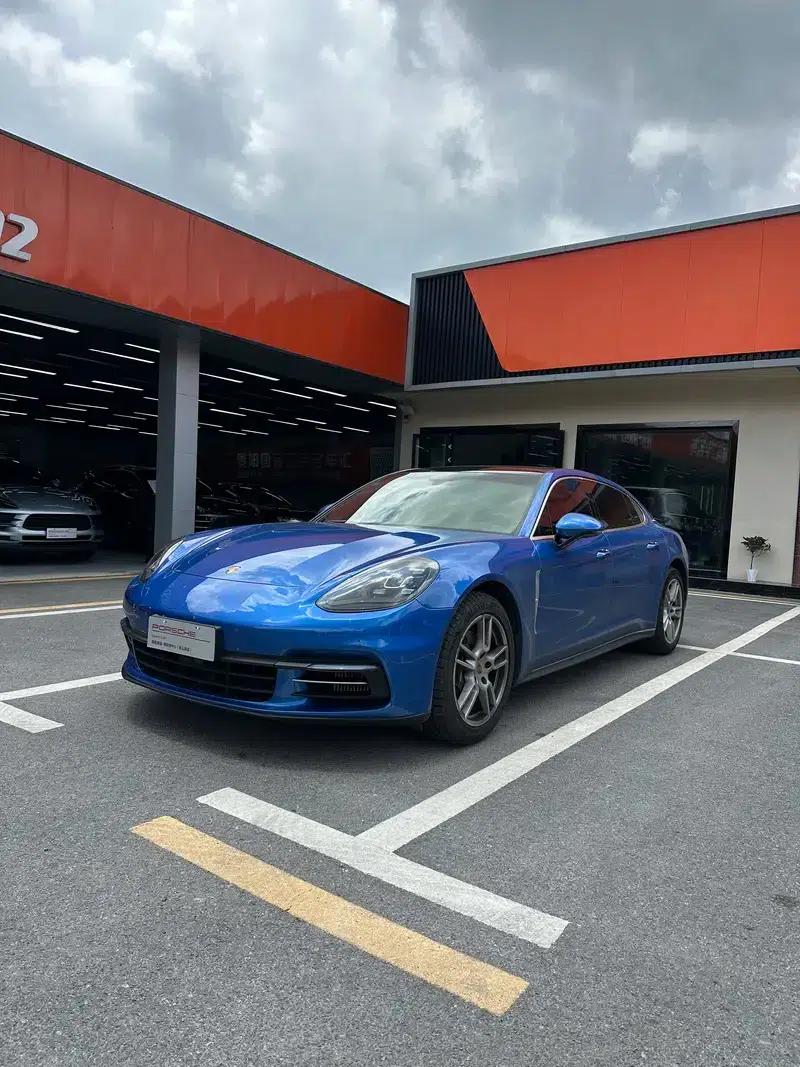 2019 Panamera 4 Executive Long Wheelbase 2.9T — миниатюра 1