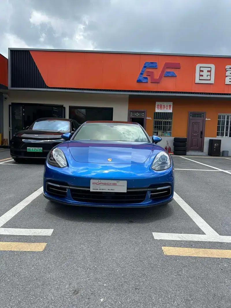 2019 Panamera 4 Executive Long Wheelbase 2.9T — миниатюра 2
