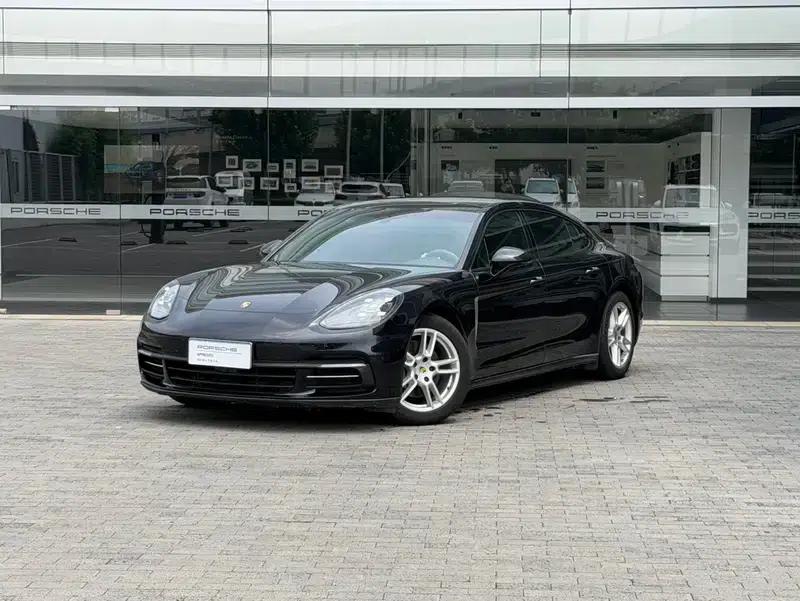 2017 Panamera 4 Executive Long Wheelbase 3.0T — миниатюра 1