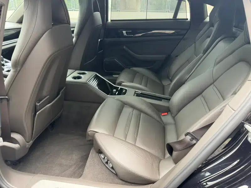2017 Panamera 4 Executive Long Wheelbase 3.0T — миниатюра 12