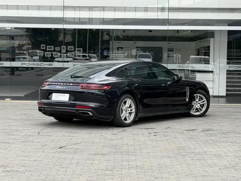 2017 Panamera 4 Executive Long Wheelbase 3.0T — миниатюра 5
