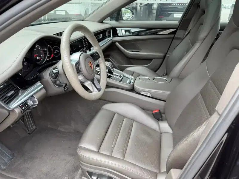 2017 Panamera 4 Executive Long Wheelbase 3.0T — миниатюра 8