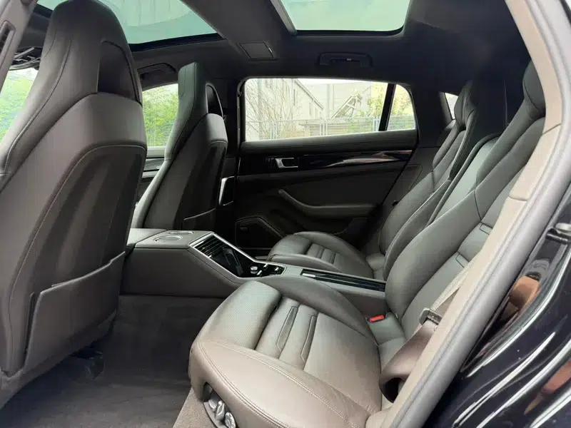 2017 Panamera 4 Executive Long Wheelbase 3.0T — миниатюра 9