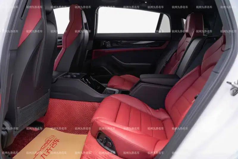 2024 Panamera 4 Executive Long Wheelbase 2.9T — миниатюра 28