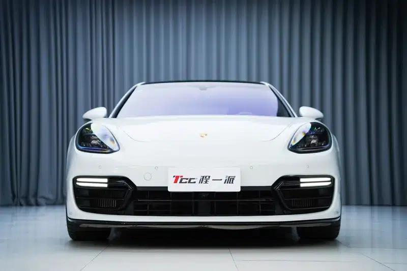Panamera 2017 Panamera Turbo 4.0T — миниатюра 2
