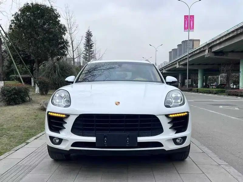 2014 Macan 2.0T — миниатюра 2