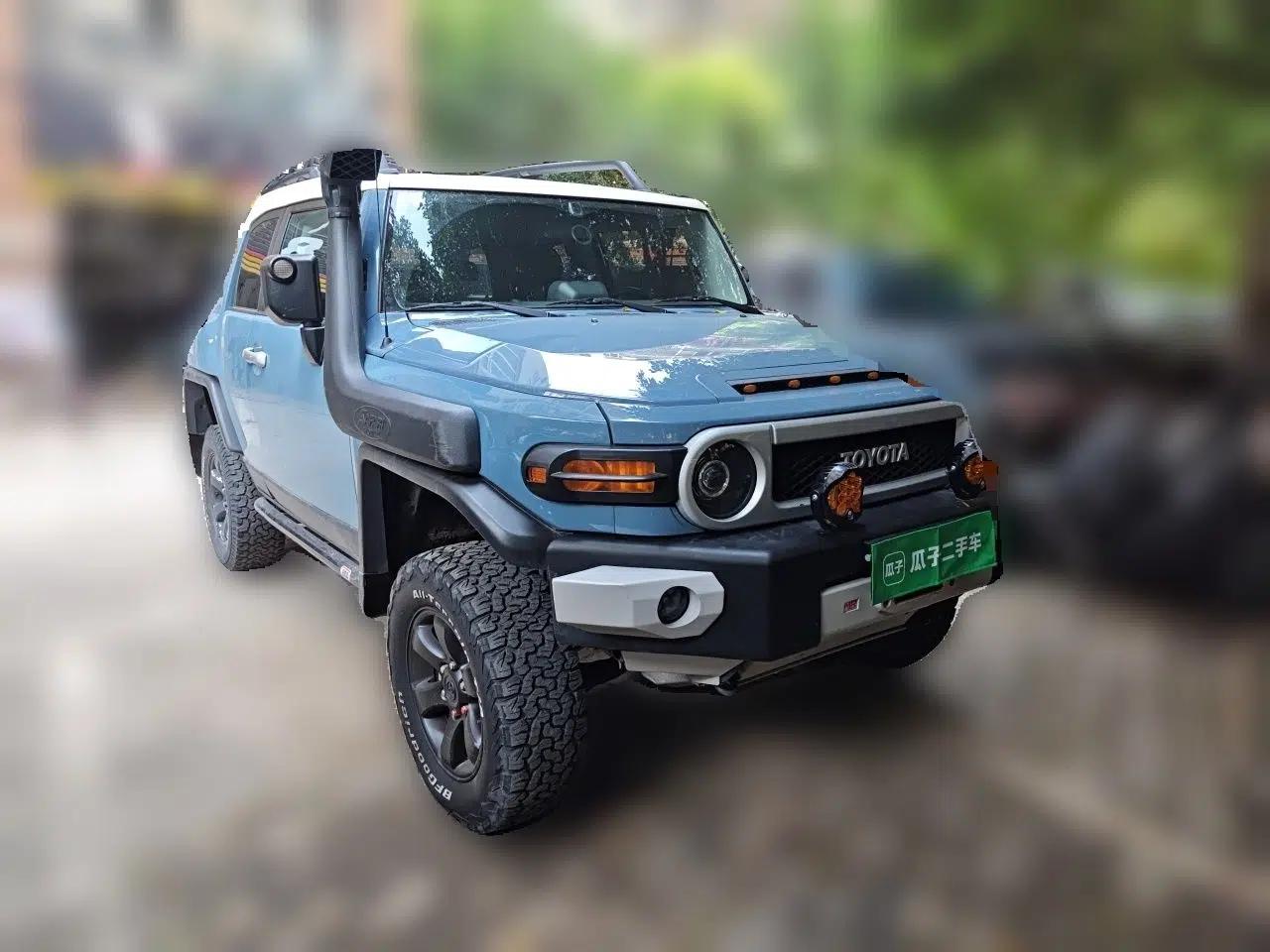 Toyota FJ Cruiser 2019 Toyota FJ Cruiser, 4.0-liter engine, five seats, gasoline, automatic transmission. — миниатюра 3