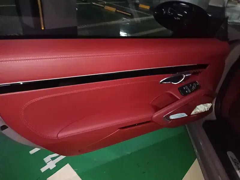 2023 Porsche 718 Boxster T — миниатюра 16