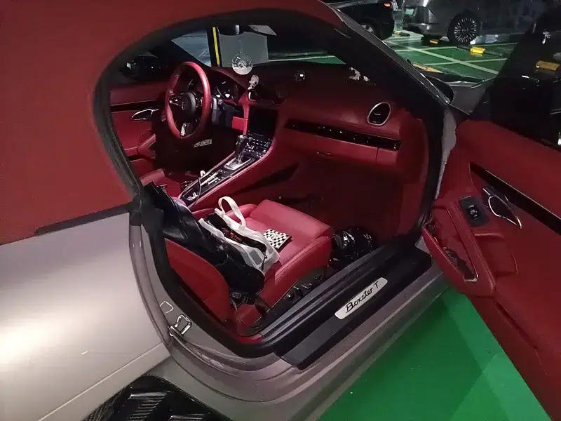 2023 Porsche 718 Boxster T — миниатюра 8