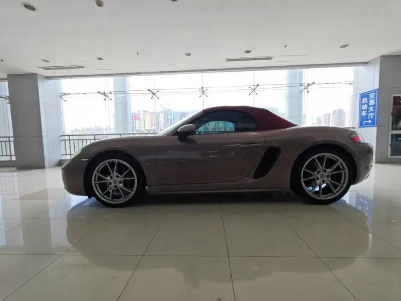 2023 Porsche 718 Boxster 2.0T — миниатюра 3