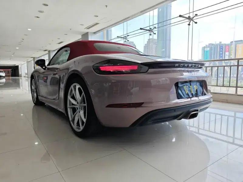 2023 Porsche 718 Boxster 2.0T — миниатюра 4