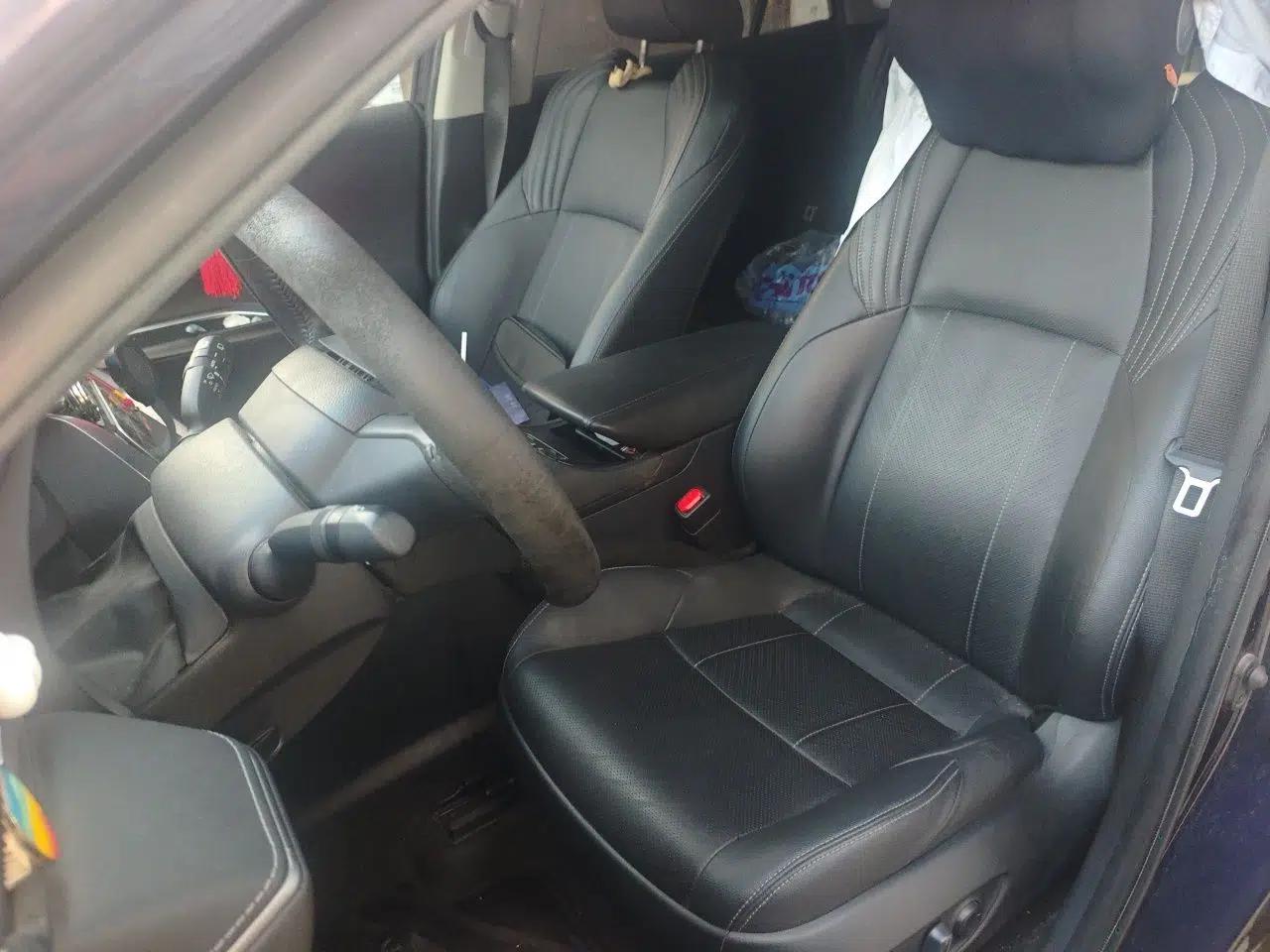 Toyota Harrier 2022 2.0L CVT Two-Wheel Drive Flagship Edition — миниатюра 15