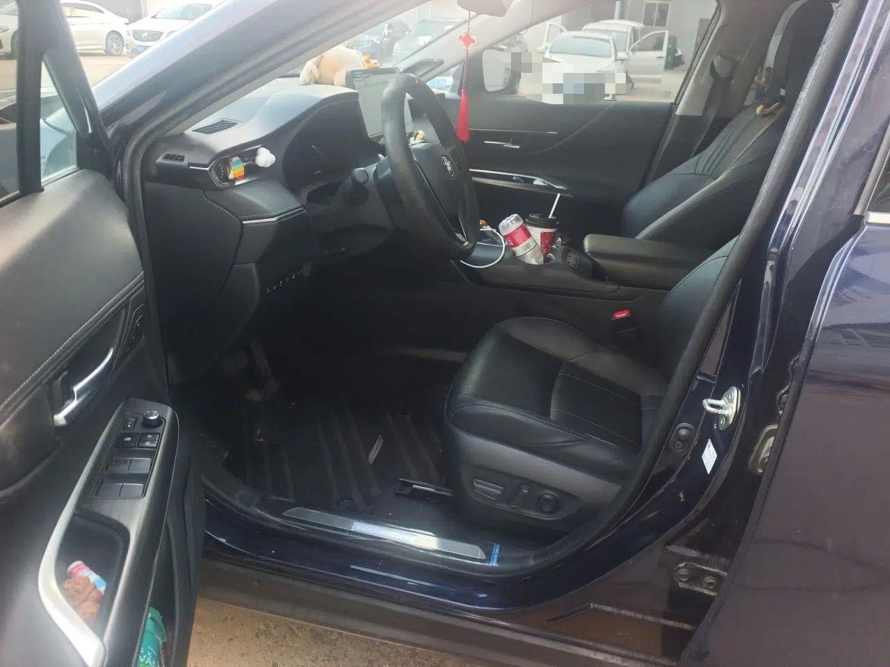 Toyota Harrier 2022 2.0L CVT Two-Wheel Drive Flagship Edition — миниатюра 16