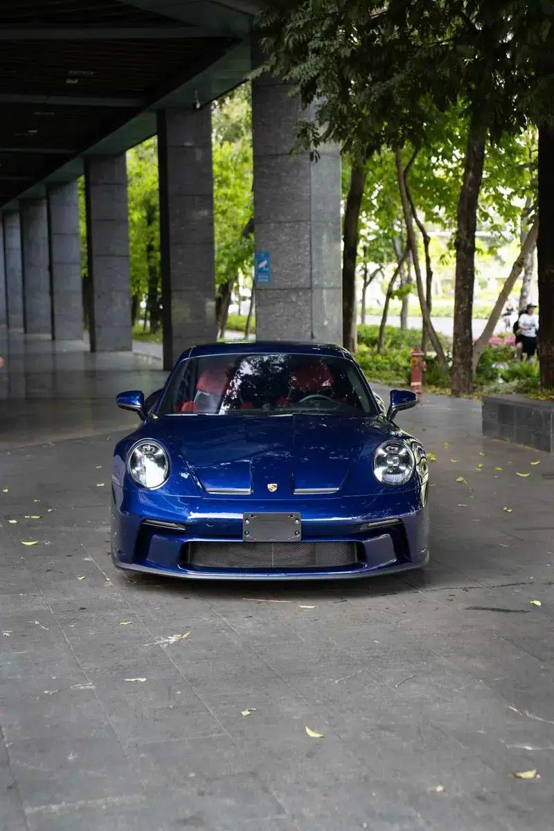 2023 Porsche 911 4.0L Automatic Rear-Wheel Drive 2-Seater (Parallel Import) — миниатюра 2