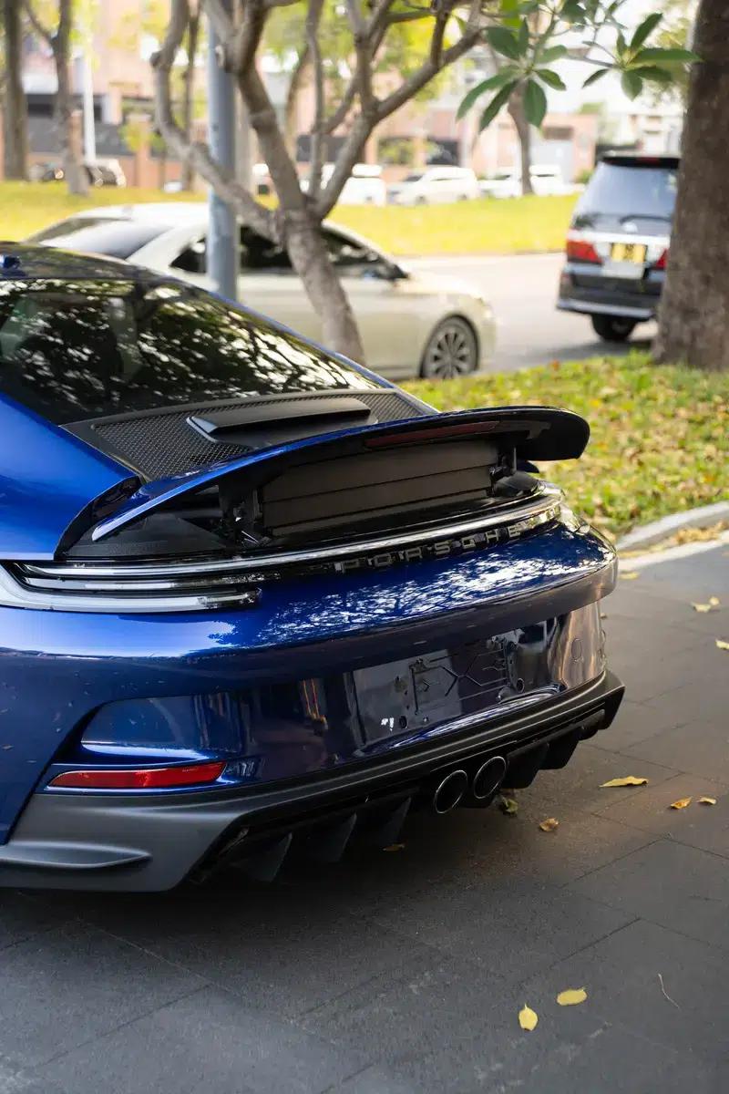 2023 Porsche 911 4.0L Automatic Rear-Wheel Drive 2-Seater (Parallel Import) — миниатюра 12
