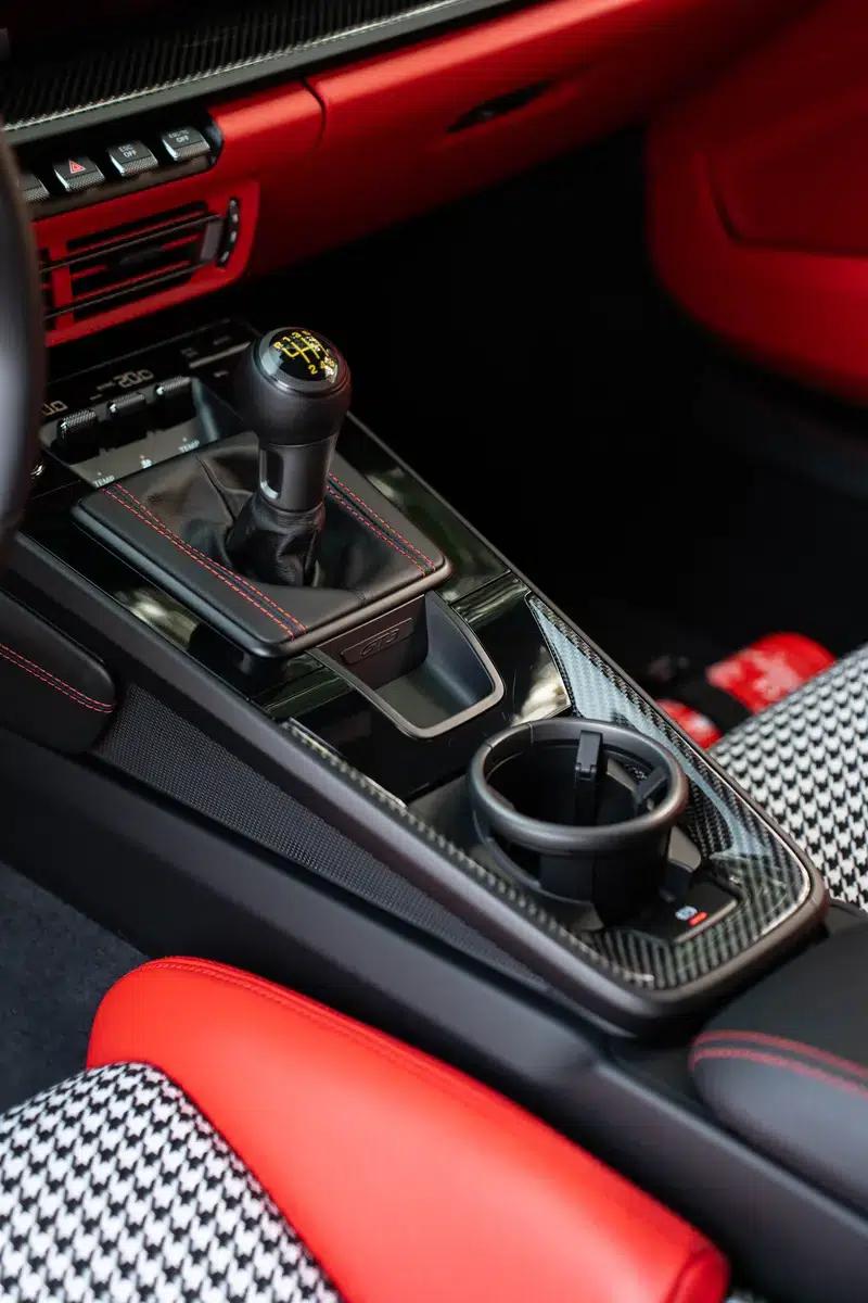 2023 Porsche 911 4.0L Automatic Rear-Wheel Drive 2-Seater (Parallel Import) — миниатюра 21