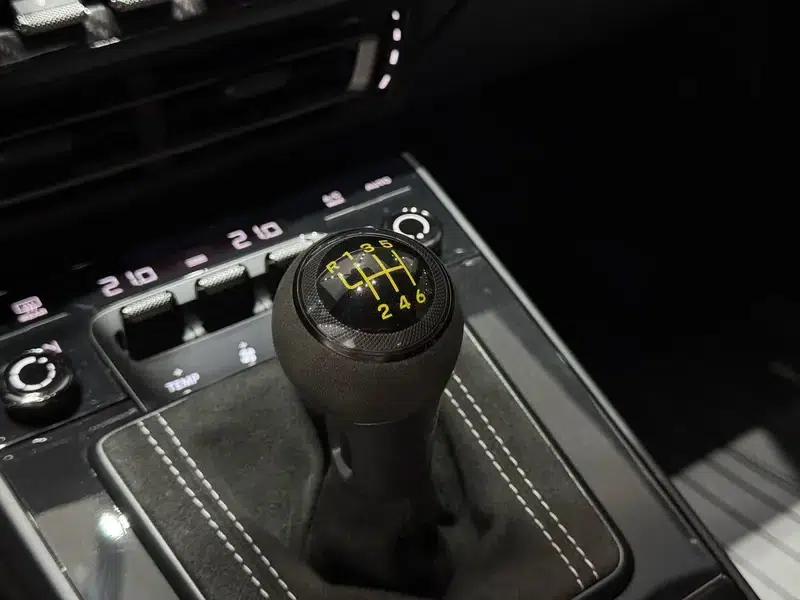 Porsche 911 2022 4.0L Manual Rear-Wheel Drive 2-Seater (Parallel Import) — миниатюра 9