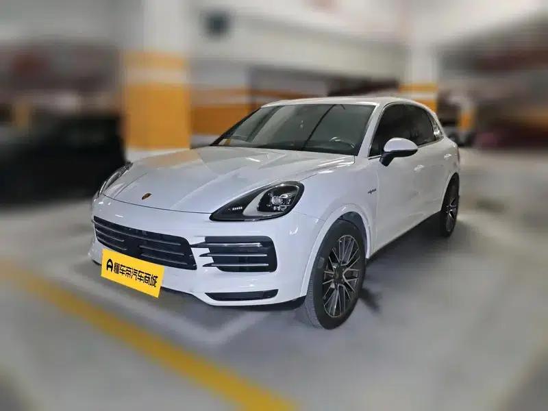 Cayenne E-Hybrid 2021 Cayenne E-Hybrid 2.0T — миниатюра 1