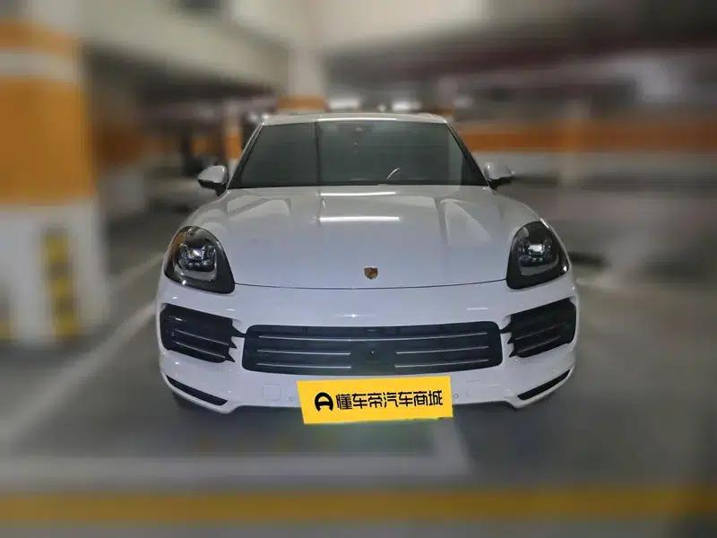 Cayenne E-Hybrid 2021 Cayenne E-Hybrid 2.0T — миниатюра 2