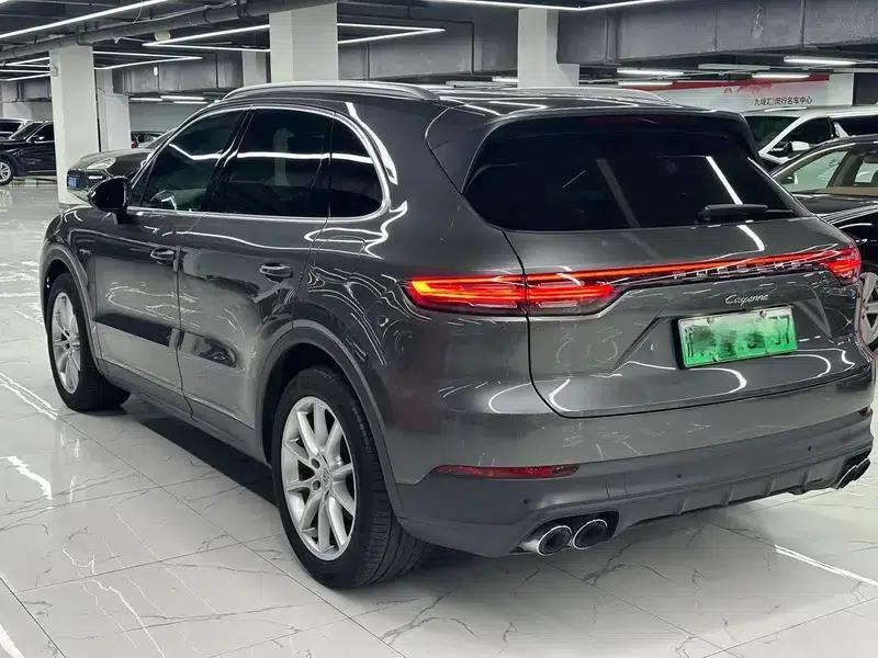 Cayenne E-Hybrid 2020 Cayenne E-Hybrid 2.0T — миниатюра 4