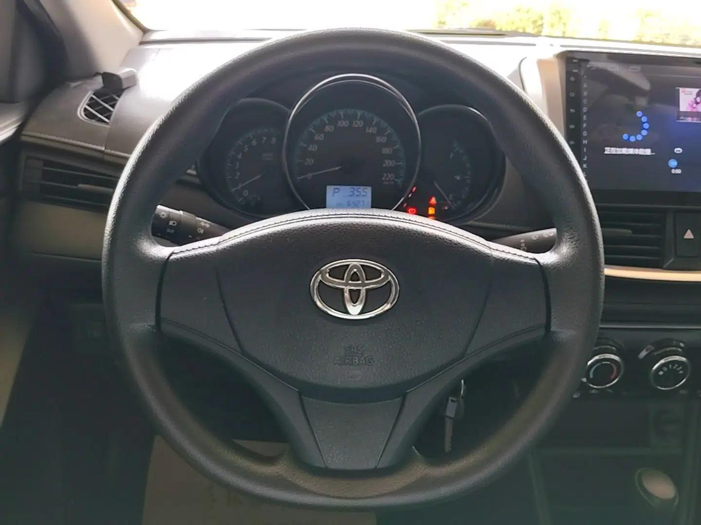 Toyota YARiS L Zhi Xiang 2017 1.5E CVT Dynamic Edition — миниатюра 18