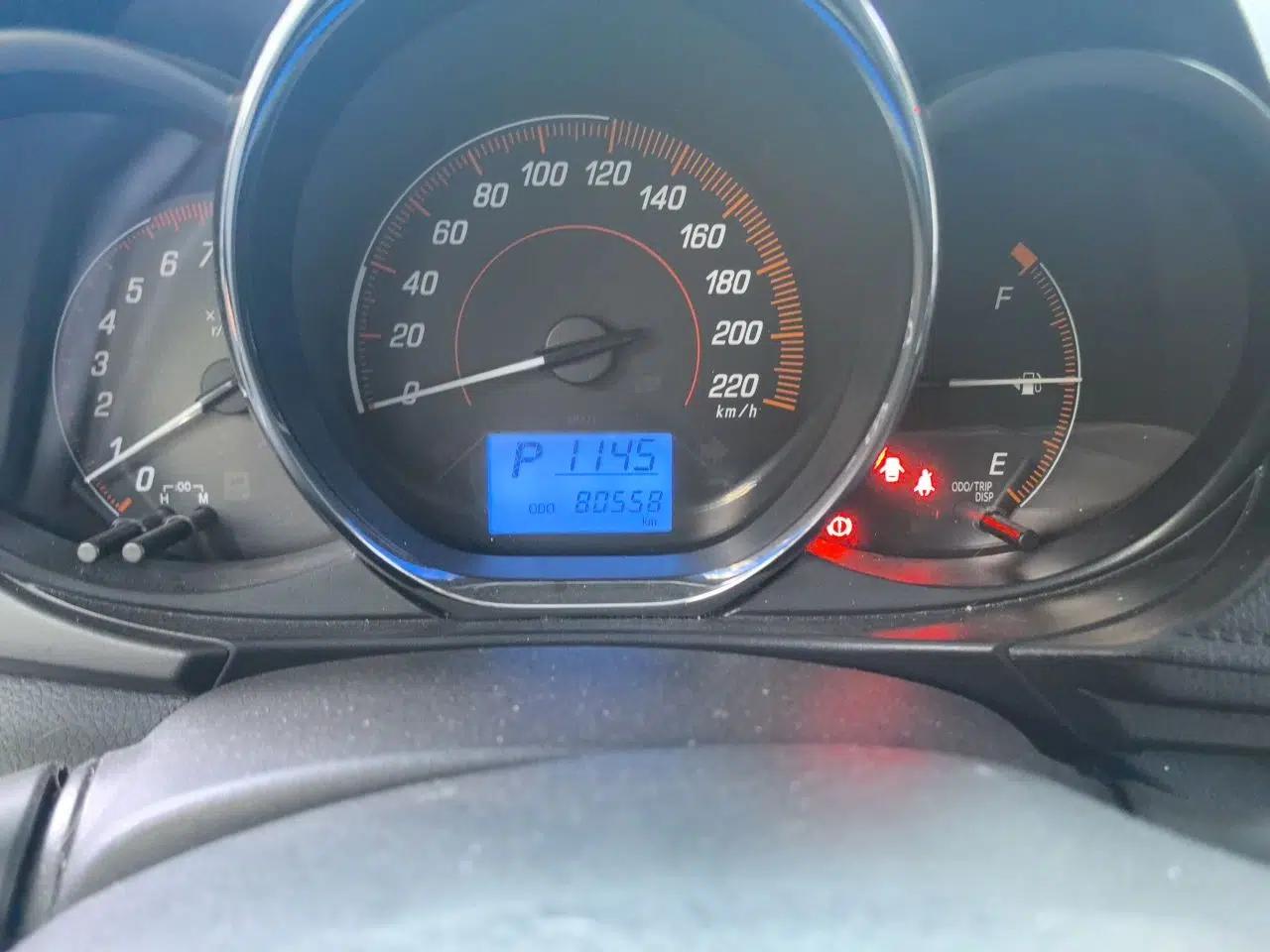 Toyota YARiS L Zhi Xiang 2020 1.5L CVT Leading Edition — миниатюра 12