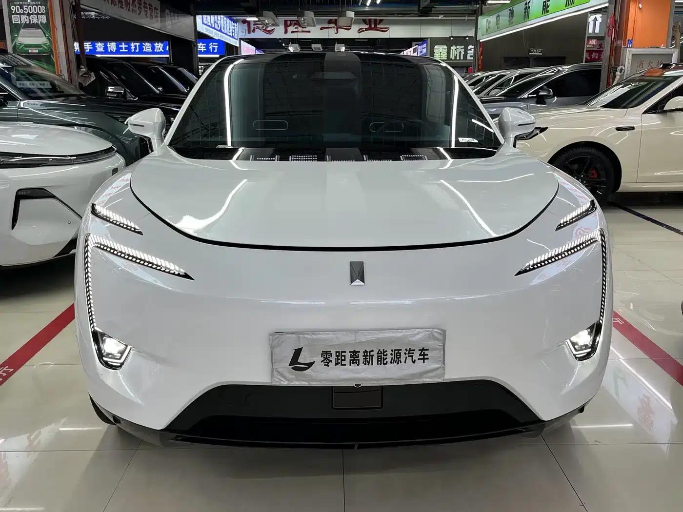 Avita 11 2022 Long Range Dual Motor Luxury Edition 4-Seater — миниатюра 2