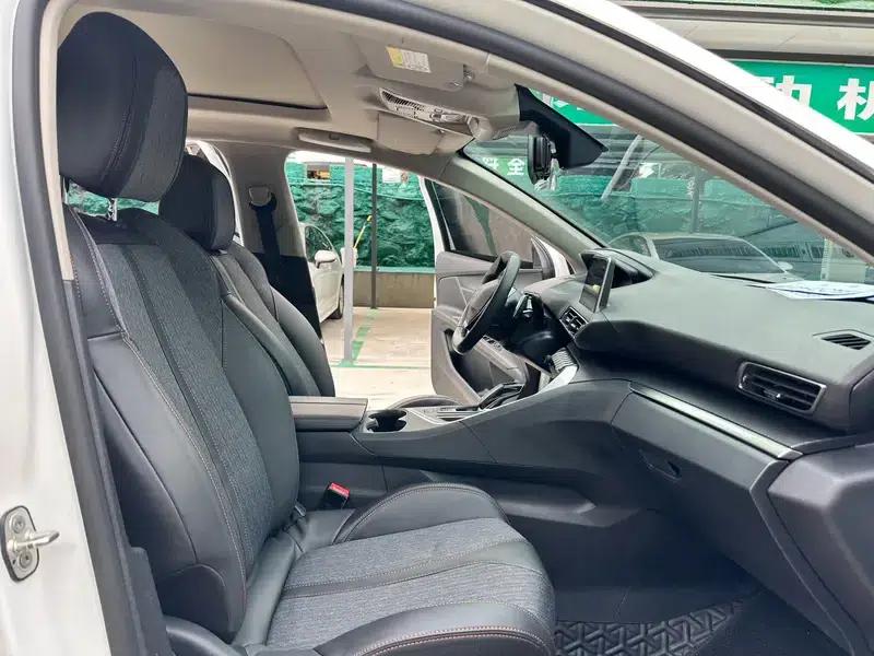 Peugeot 5008 2019 Facelift 360THP 5-Seat Elite Edition — миниатюра 8