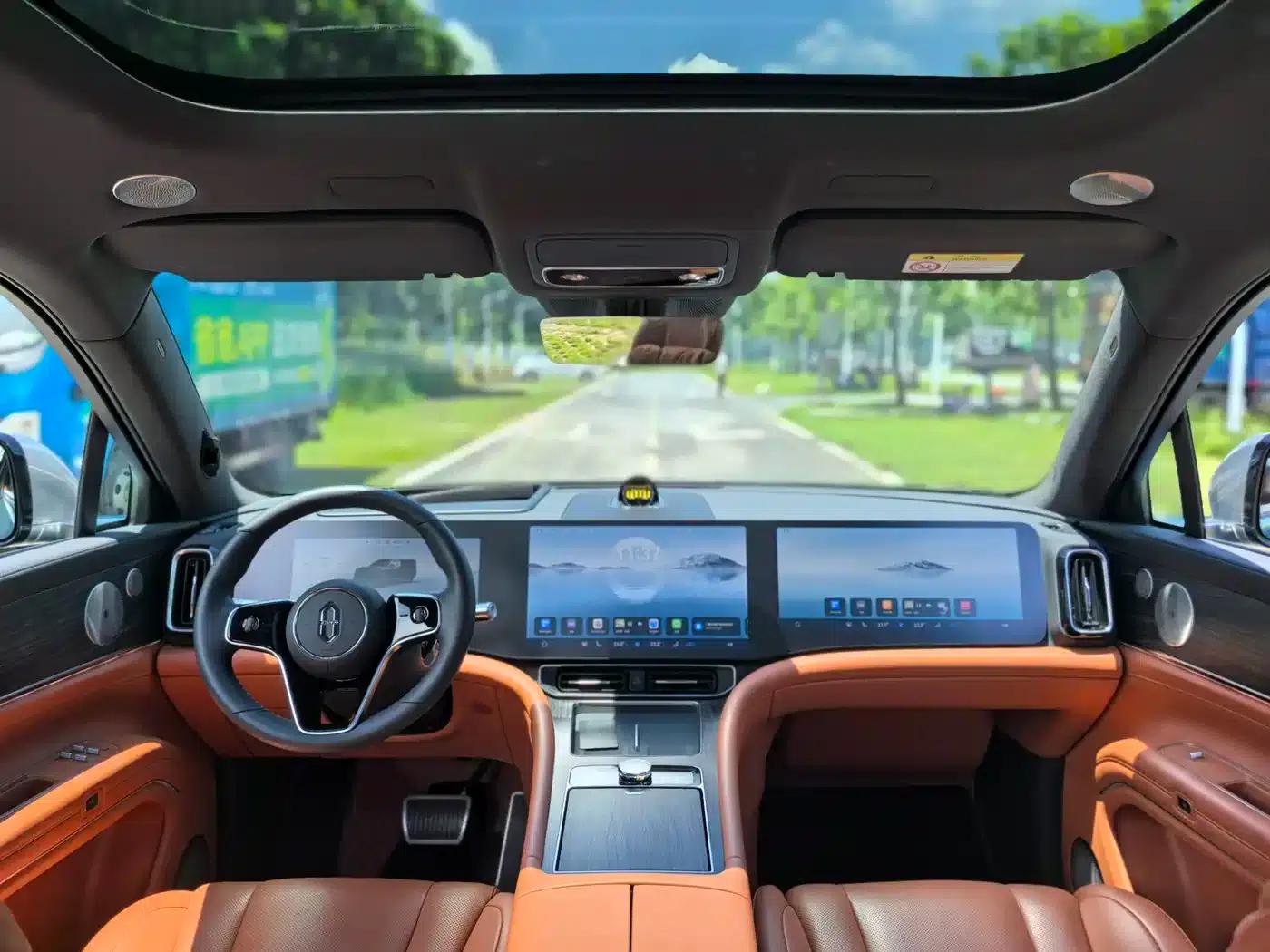 Wenjie M9 2024 Range Extended Ultra Edition 52kWh 6-Seater — миниатюра 9