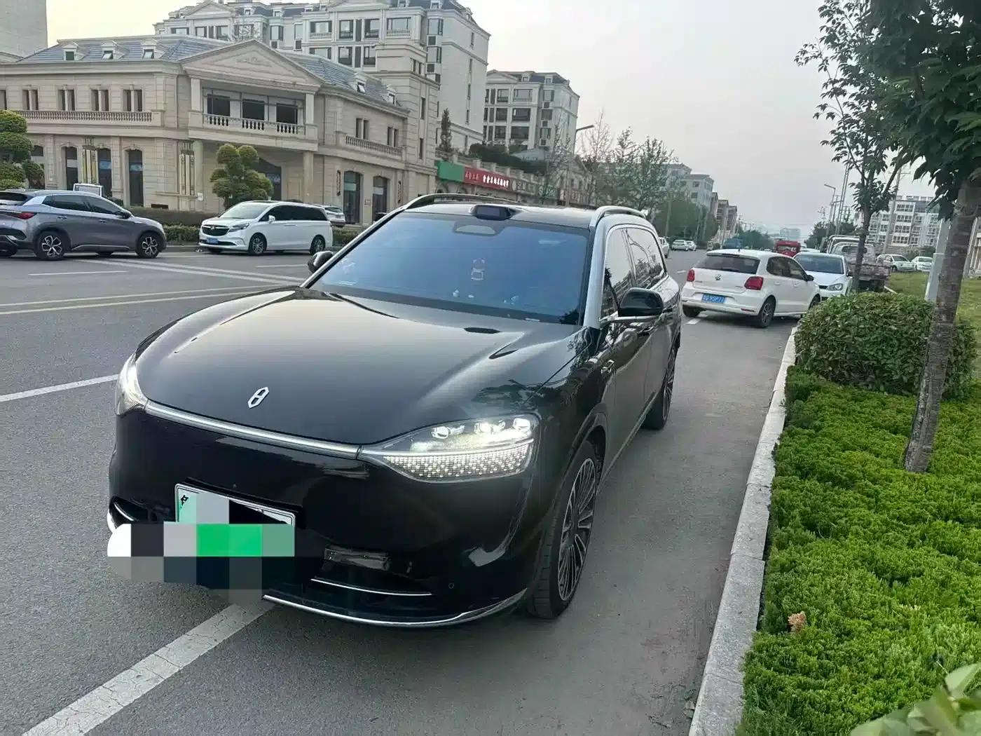 Wenjie M9 2024 Range Extended Max Edition 42kWh 6-Seater — миниатюра 1