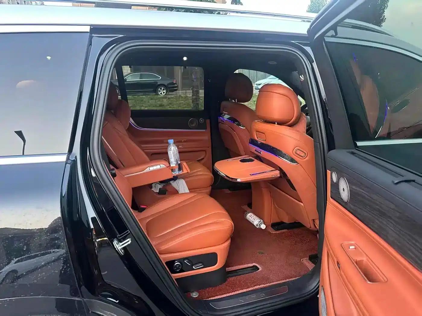 Wenjie M9 2024 Range Extended Max Edition 42kWh 6-Seater — миниатюра 8