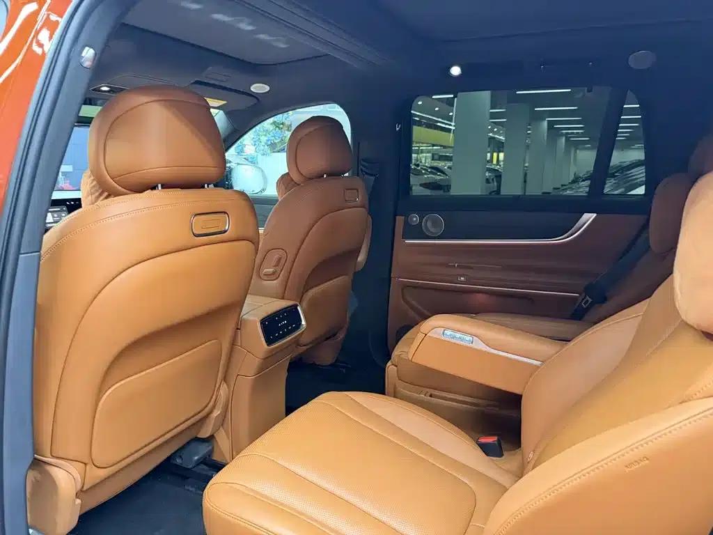 Wenjie M9 2024 Range Extended Ultra Edition 42kWh 6-Seater — миниатюра 11