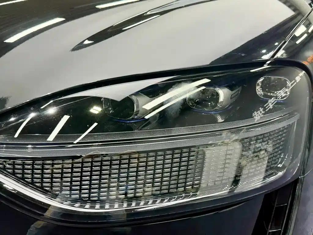 Wenjie M9 2024 Range Extended Ultra Edition 42kWh 6-Seater — миниатюра 5