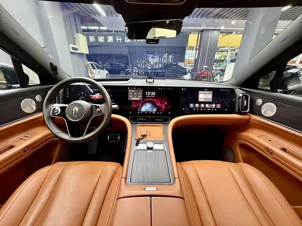 Wenjie M9 2024 Range Extended Ultra Edition 42kWh 6-Seater — миниатюра 8
