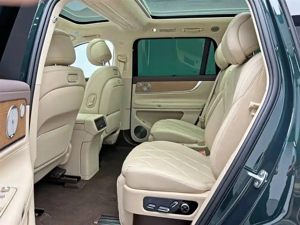 Wenjie M9 2025 Pure Electric Ultra Edition 100kWh 6-Seat Version (192-line LiDAR) — миниатюра 17