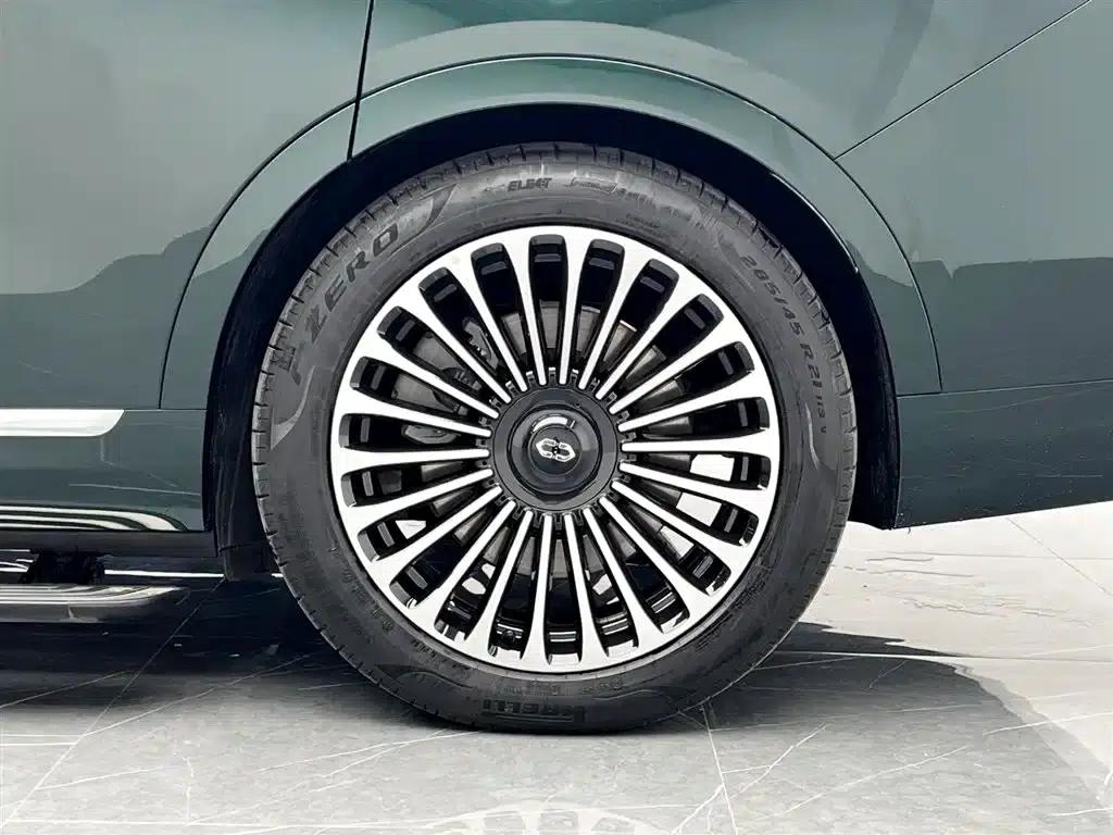 Wenjie M9 2025 Pure Electric Ultra Edition 100kWh 6-Seat Version (192-line LiDAR) — миниатюра 34