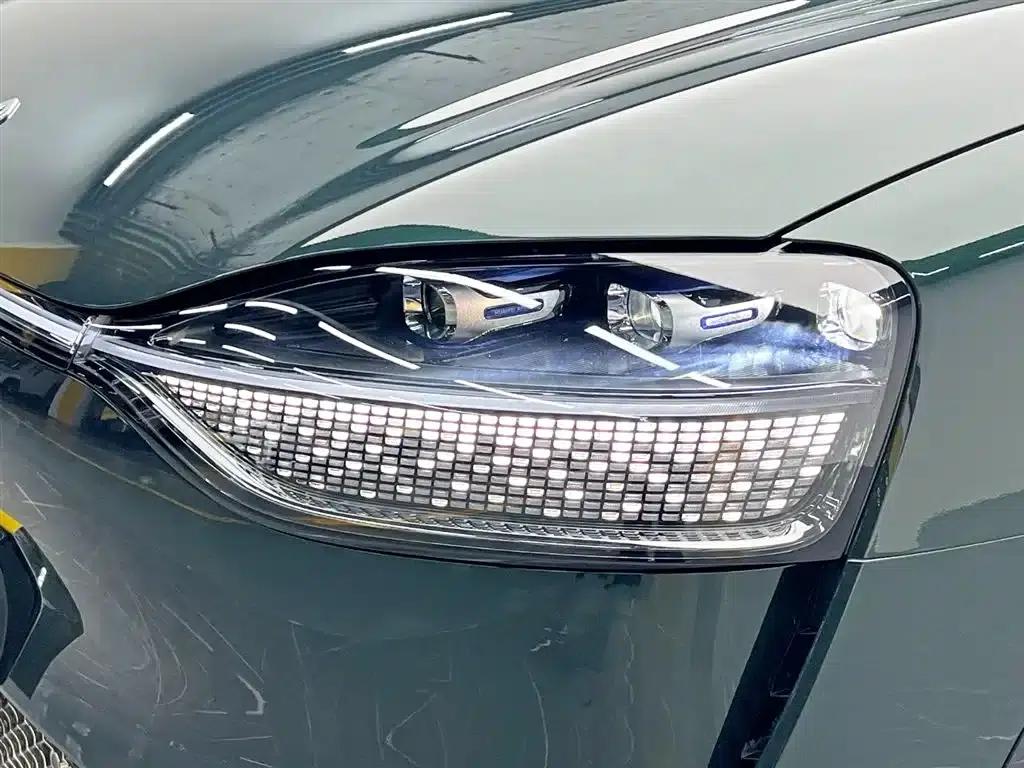 Wenjie M9 2025 Pure Electric Ultra Edition 100kWh 6-Seat Version (192-line LiDAR) — миниатюра 9