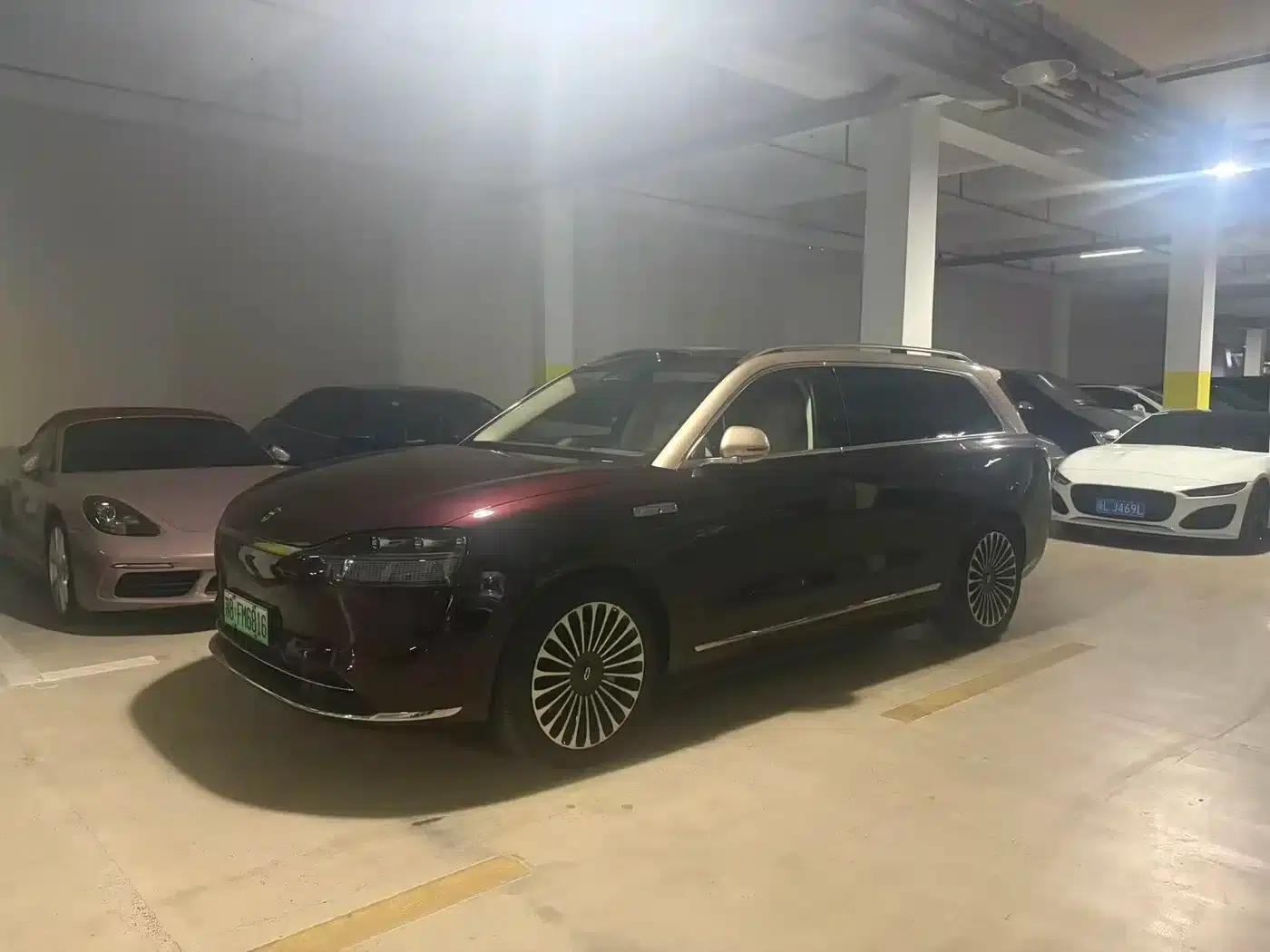 Wenjie M9 2025 Ultra Extended Range Edition (52kWh, 6-seater, 192-line LiDAR) — миниатюра 2
