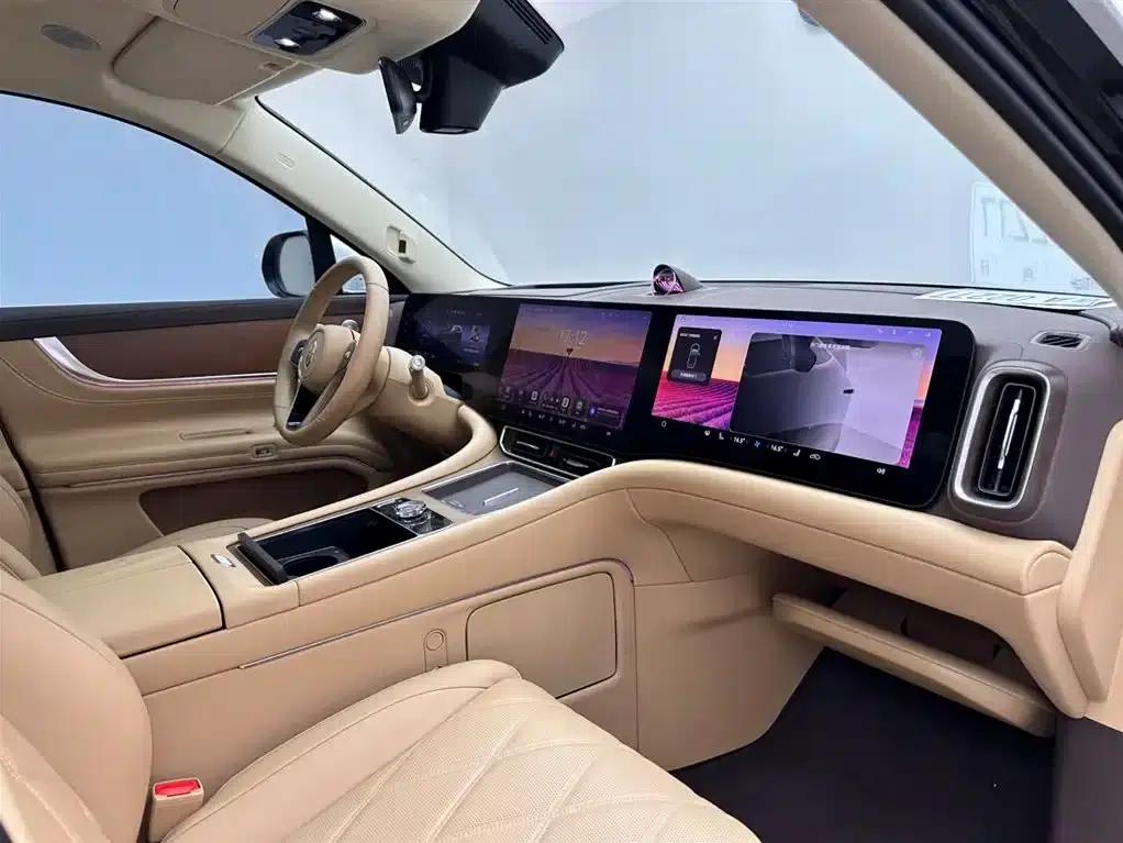 Wenjie M9 2025 Ultra Extended Range Edition (52kWh, 6-seater, 192-line LiDAR) — миниатюра 11