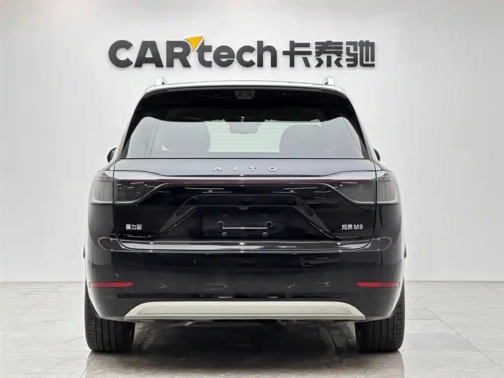 Wenjie M9 2025 Ultra Extended Range Edition (52kWh, 6-seater, 192-line LiDAR) — миниатюра 4