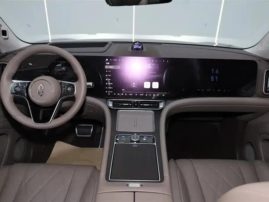 Wenjie M9 2024 Range Extended Max Edition 52kWh 5-Seater — миниатюра 6