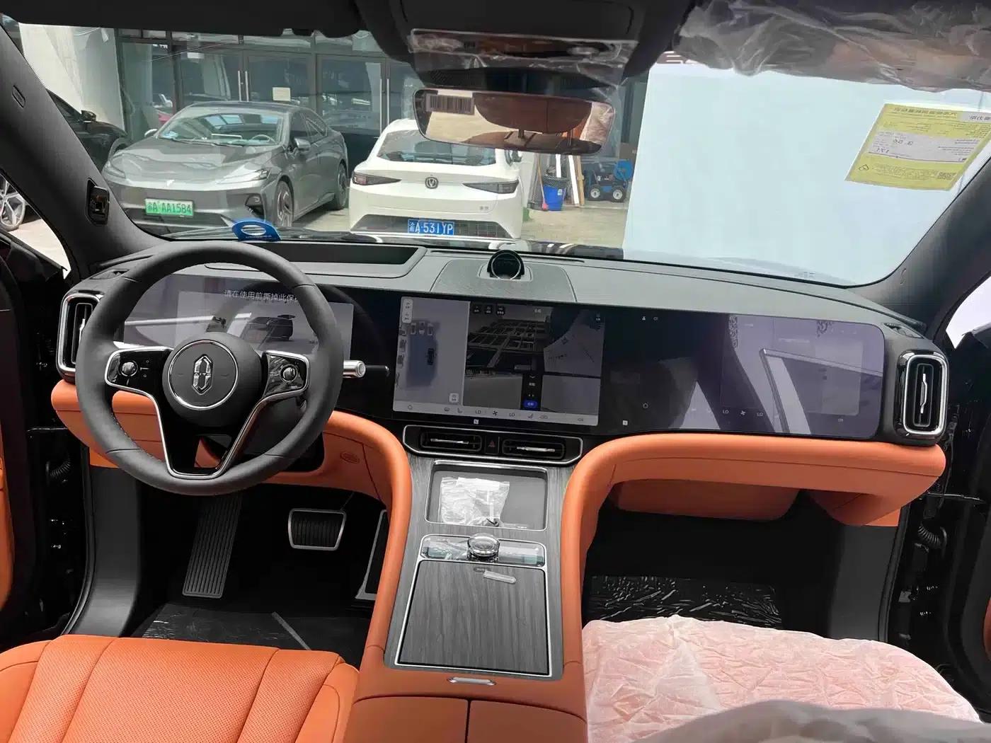 Wenjie M9 2024 Range Extended Max Edition 42kWh 6-Seater — миниатюра 18
