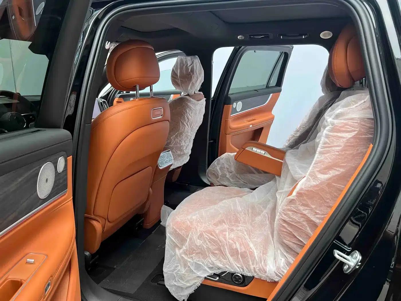 Wenjie M9 2024 Range Extended Max Edition 42kWh 6-Seater — миниатюра 19