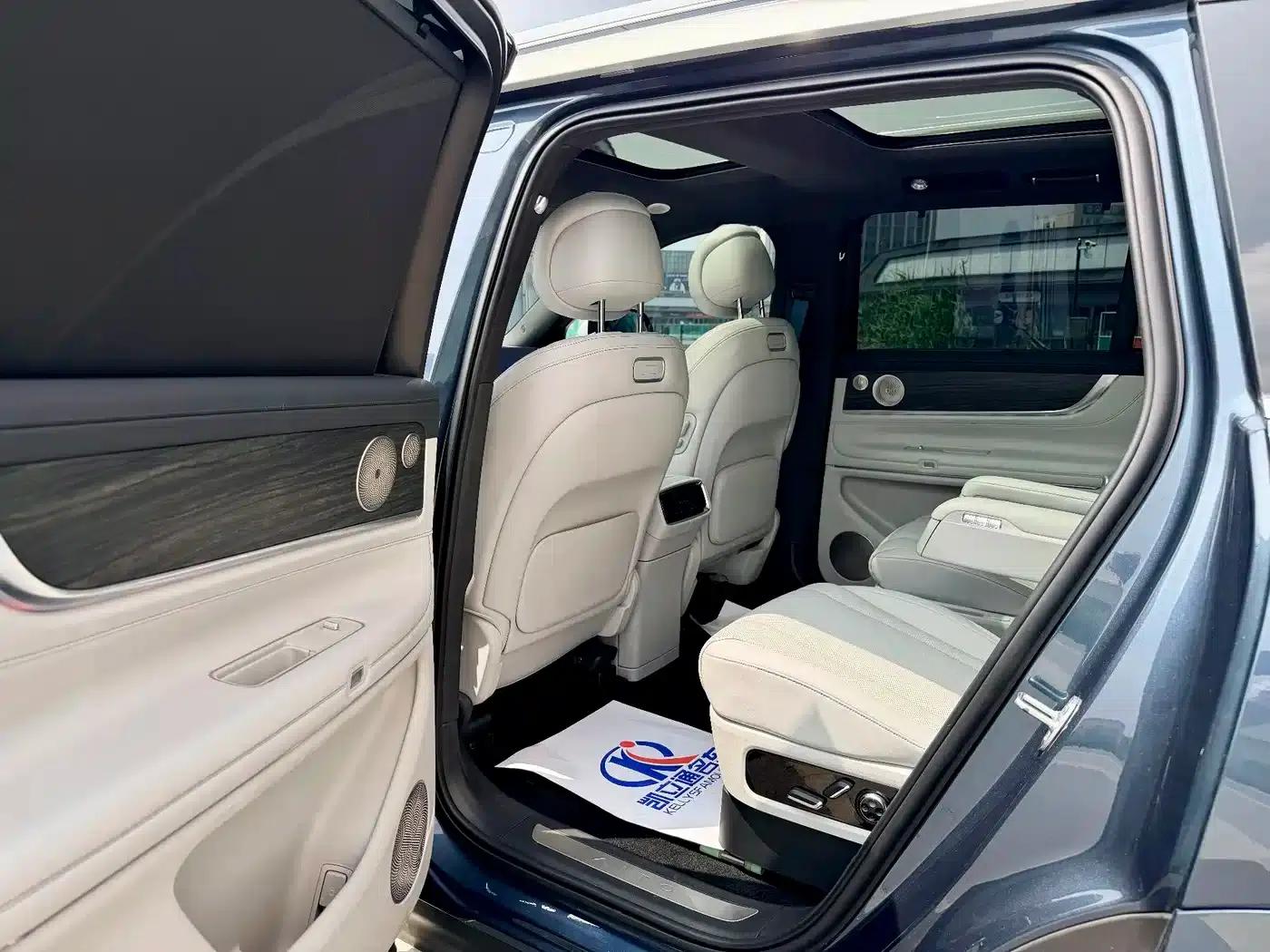 Wenjie M9 2024 Range Extended Max Edition 42kWh 6-Seater — миниатюра 10